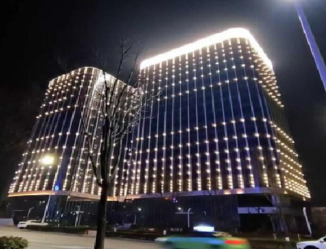 富民亮化工程安装注意事项。